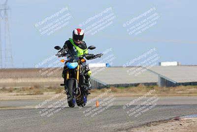 media/Feb-21-2022-Lets Ride (Mon) [[d2ff62ab5e]]/Group C/145pm (Wheelie Bump)/